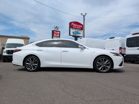 Used 2019 Lexus ES 350 F Sport w/ Accessory Package 2 FWD image 9