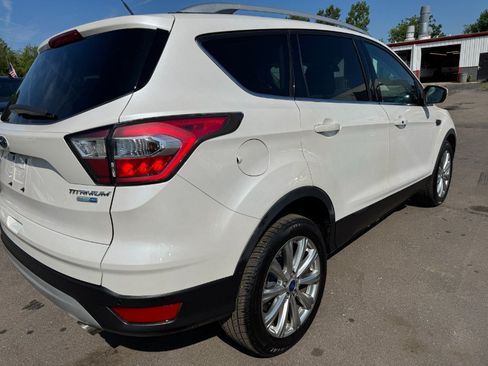 Used 2017 Ford Escape Titanium AWD/4WD image 11