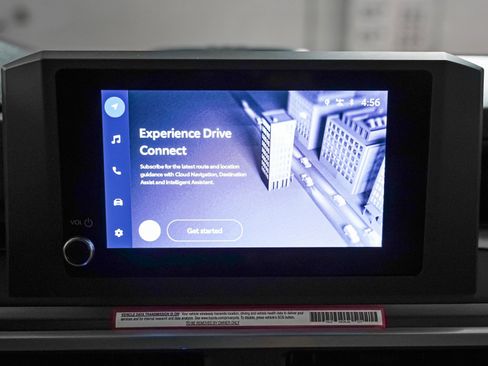 Used 2024 Toyota Tacoma TRD Off-Road w/ TRD Off Road Upgrade Package image 17