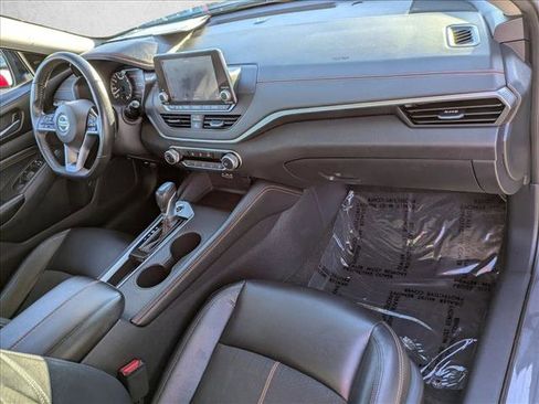 Used 2021 Nissan Altima 2.5 SR image 22