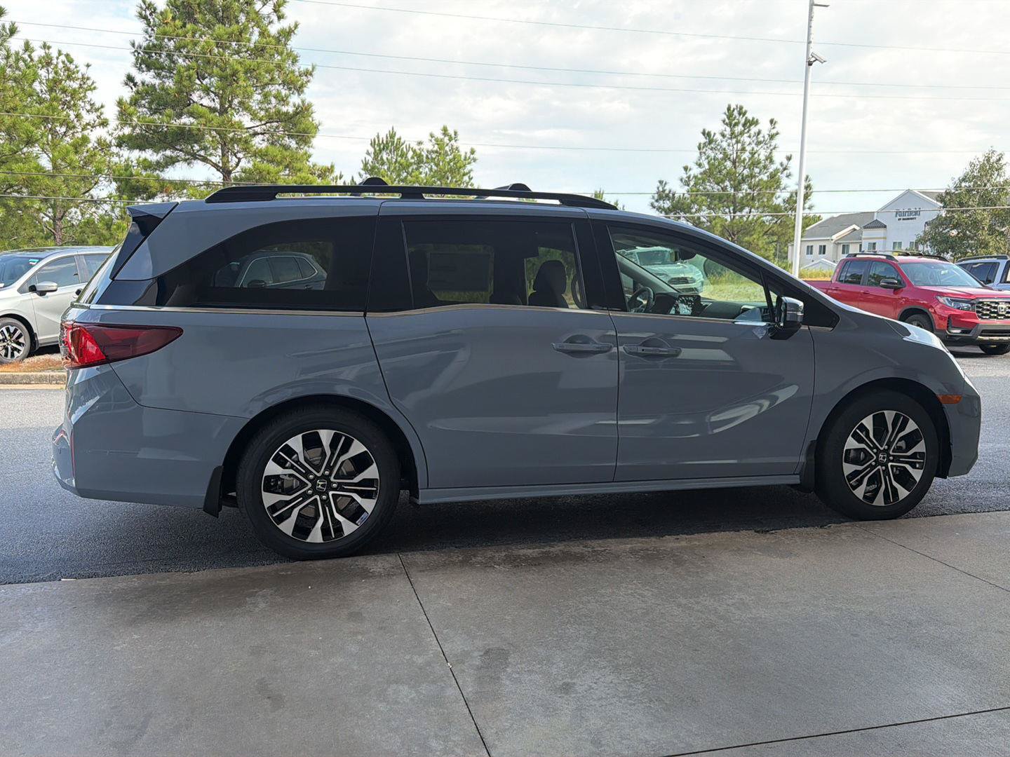 New 2026 Honda Odyssey Elite image 7