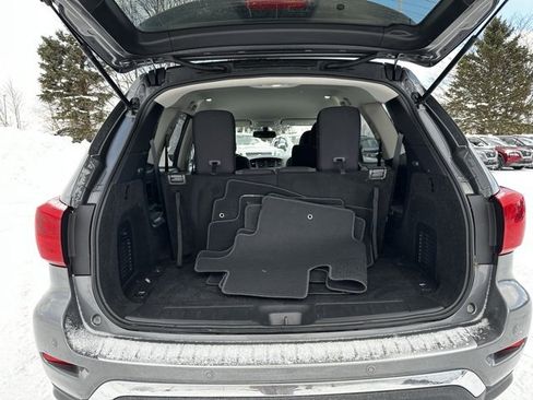 Certified 2019 Nissan Pathfinder SV image 8