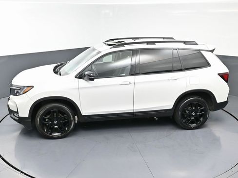 Used 2024 Honda Passport Black Edition image 46