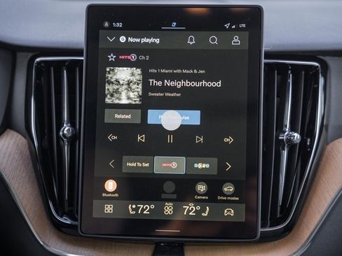 New 2026 Volvo XC60 B5 Plus w/ Protection Package Premier image 23