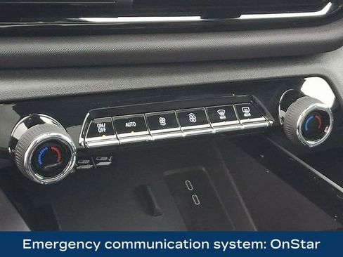 Used 2025 Chevrolet Silverado EV RST image 15