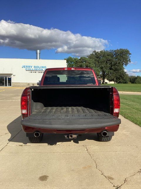 Used 2017 RAM 1500 Express AWD/4WD image 5