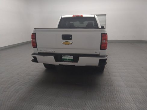 Used 2018 Chevrolet Silverado 1500 LT w/ Texas Edition image 7