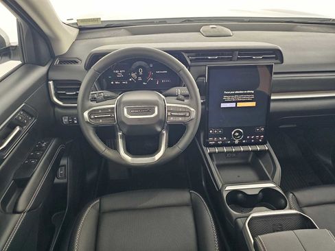 New 2026 GMC Terrain Denali w/ LPO, Floor Liner Package image 18