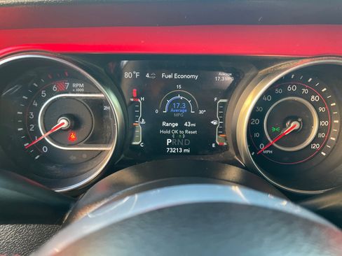 Used 2021 Jeep Wrangler Unlimited Rubicon AWD/4WD image 19