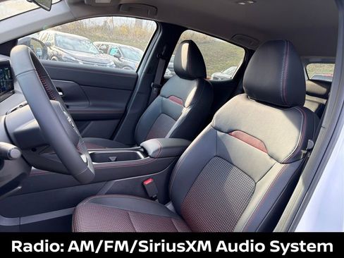 New 2026 Nissan Kicks SR w/ Cold Weather Package AWD/4WD image 11