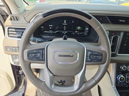 Used 2024 GMC Yukon XL Denali w/ Advanced Technology Package AWD/4WD image 20