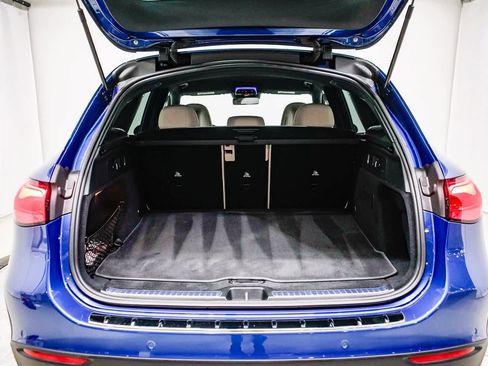 Used 2026 Mercedes-Benz GLC 300 image 26