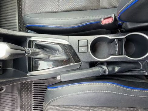 Used 2018 Toyota Corolla SE FWD image 25