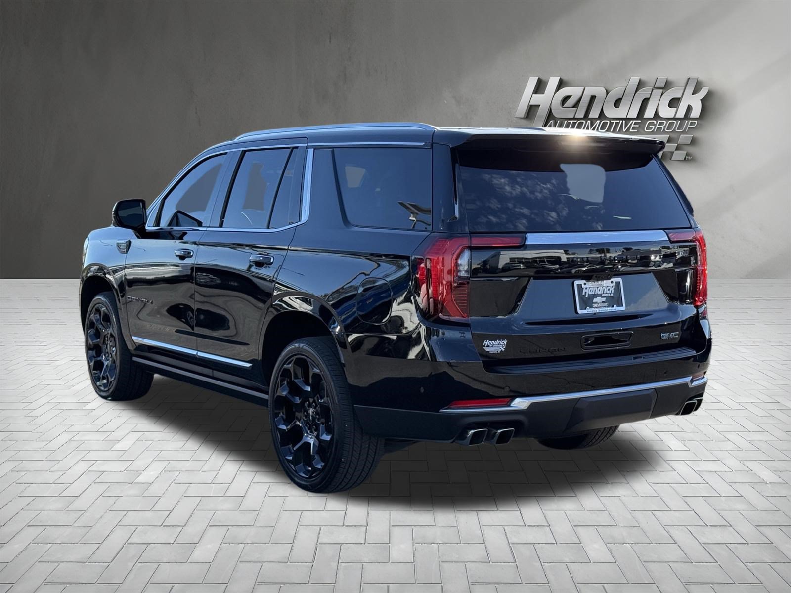 Used 2026 GMC Yukon Denali w/ Denali Reserve Package AWD/4WD image 8