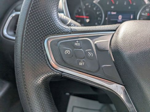 Used 2019 Chevrolet Equinox LT image 19