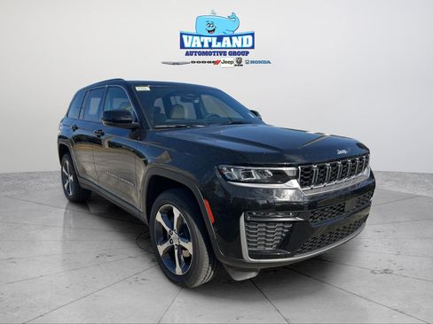 New 2026 Jeep Grand Cherokee Limited RWD image 7