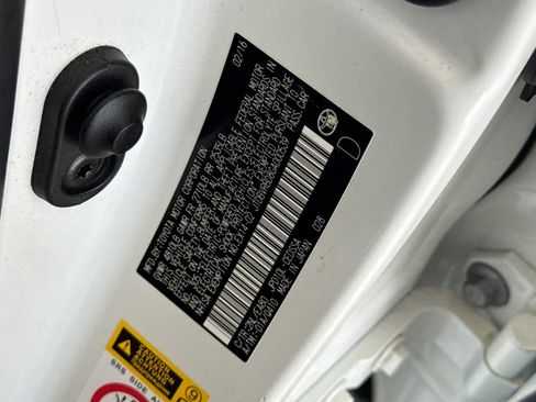 Used 2016 Toyota Mirai FWD image 33