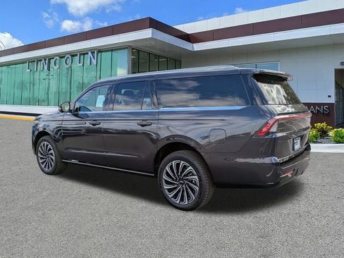 New 2025 Lincoln Navigator L Black Label AWD/4WD image 6