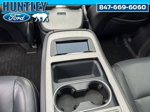 Used 2025 Lincoln Navigator L Reserve w/ Jet Appearance Package AWD/4WD image 23