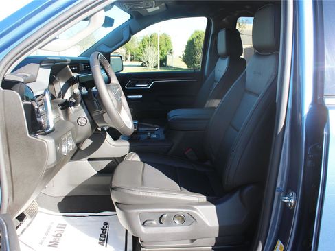 New 2026 GMC Sierra 1500 Denali w/ Technology Package image 9