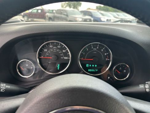 Used 2015 Jeep Wrangler Sport w/ Connectivity Group image 24