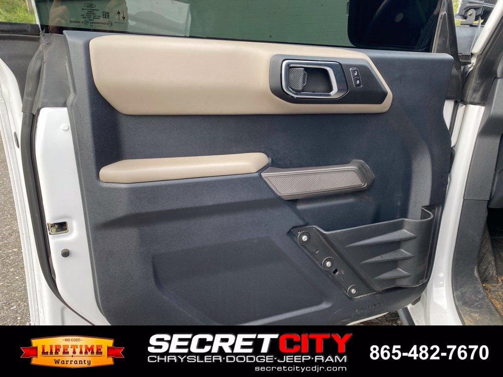 Used 2023 Ford Bronco Wildtrak AWD/4WD image 14
