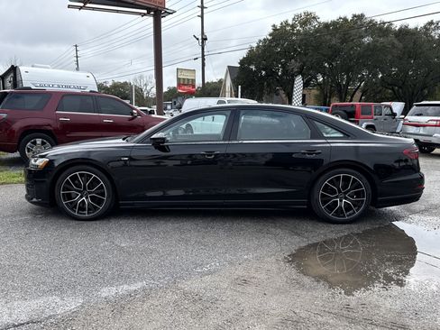 Used 2021 Audi A8 L 4.0T image 2