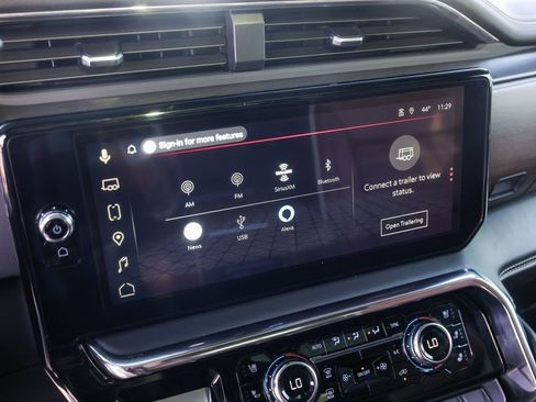 Certified 2025 GMC Sierra 2500 Denali Ultimate w/ Max Trailering Package image 19