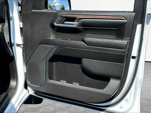 Used 2024 Chevrolet Silverado 1500 LT AWD/4WD image 27