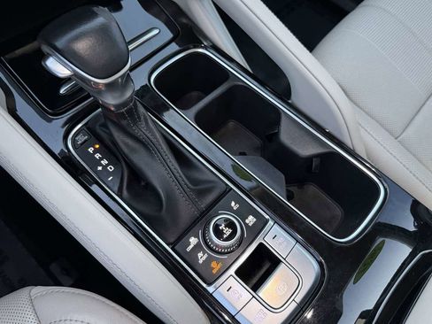 Used 2021 Kia Telluride EX w/ EX Premium Package image 32