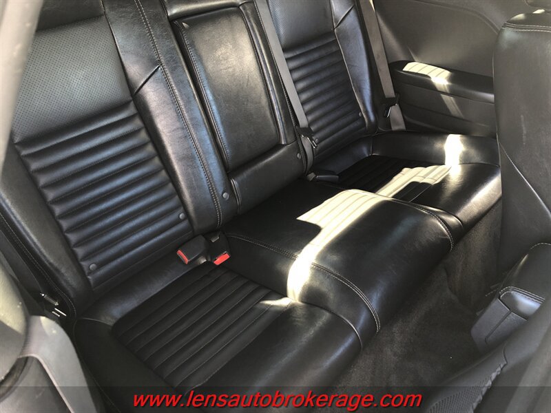Used 2010 Dodge Challenger R/T RWD image 24