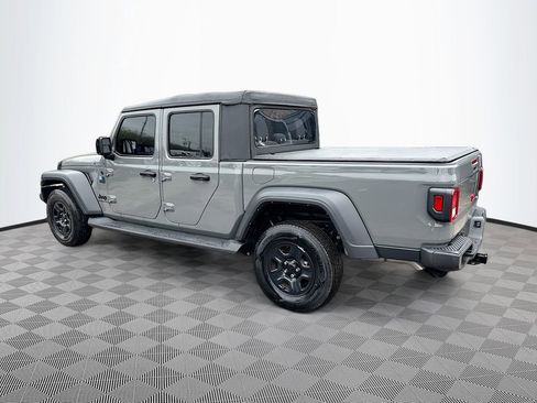 Used 2022 Jeep Gladiator Sport image 9