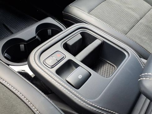 Certified 2025 Ford Mustang Mach-E GT AWD/4WD image 21