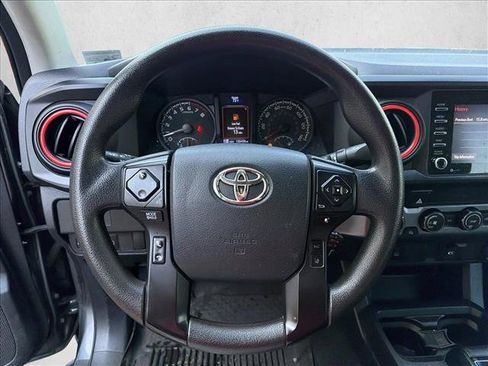 Used 2020 Toyota Tacoma SR AWD/4WD image 14
