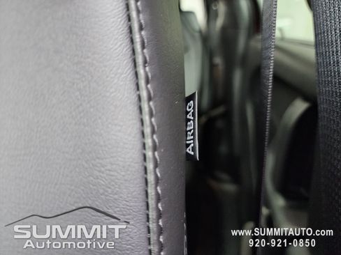New 2026 Chrysler Pacifica Select AWD/4WD image 48