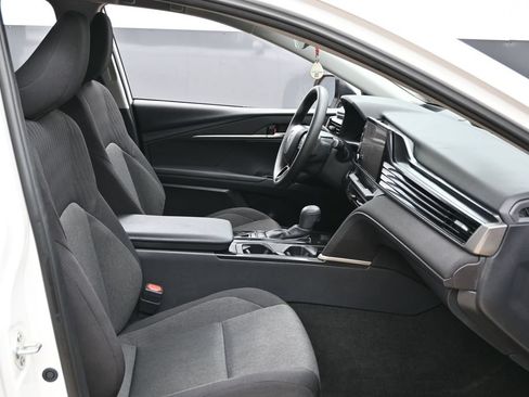 Used 2025 Toyota Camry LE FWD image 35