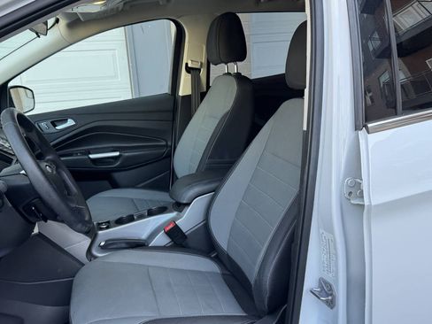 Used 2016 Ford Escape SE AWD/4WD image 15