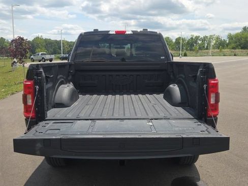 Used 2023 Ford F150 XLT AWD/4WD image 10