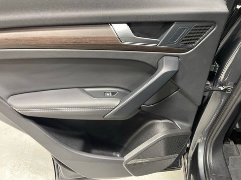 Used 2025 Audi Q5 2.0T Premium Plus image 24