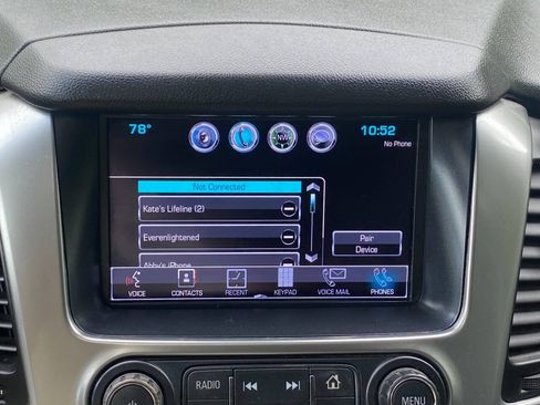 Used 2017 Chevrolet Suburban Premier RWD image 34