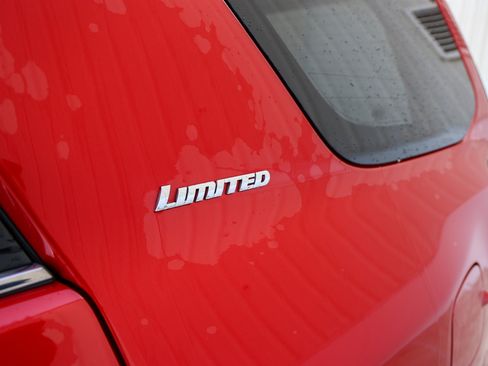 Used 2023 Toyota 4Runner Limited image 12