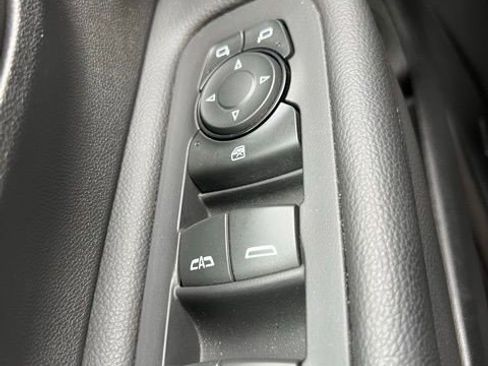 Certified 2024 GMC Terrain Denali w/ Denali Premium Package AWD/4WD image 24