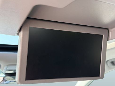 Used 2024 Honda Odyssey Elite image 30