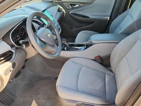 Used 2024 Chevrolet Malibu LS FWD image 7