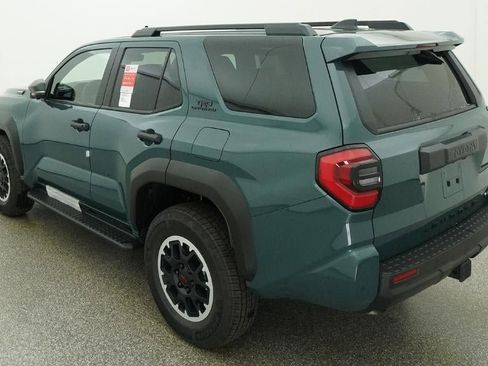 New 2026 Toyota 4Runner TRD Off-Road Premium AWD/4WD image 5