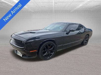 Used 2016 Dodge Challenger SXT Plus