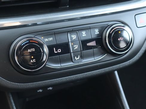 Used 2026 Buick Envista Preferred FWD image 22