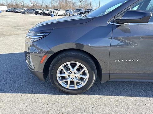 Used 2022 Chevrolet Equinox LT image 32