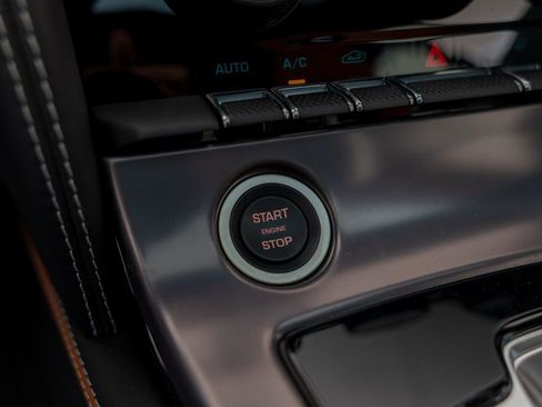 Used 2024 Jaguar F-TYPE R AWD/4WD image 38