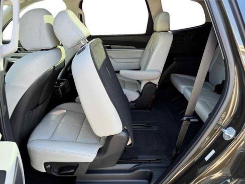 Used 2022 Kia Telluride SX FWD image 47